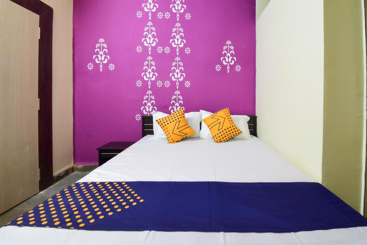 Spot On 66795 Hotel Abhijeet Otur Exterior photo